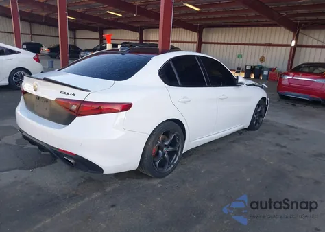 2019 Alfa Romeo Giulia Ti Sport Rwd z USA, uszkodzony, nr VIN ZARFAMBN8K7605651